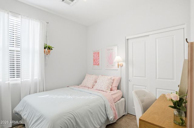 2282 E HIDALGO Avenue, Phoenix, AZ 85040