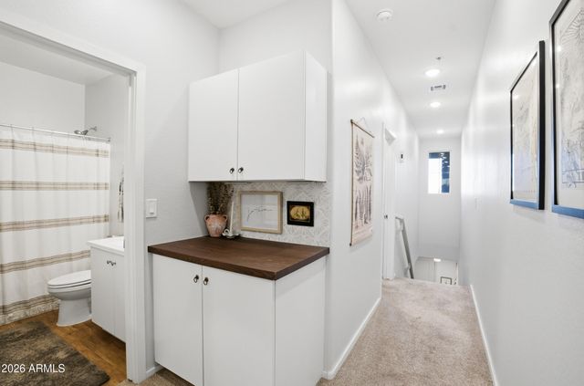 2282 E HIDALGO Avenue, Phoenix, AZ 85040