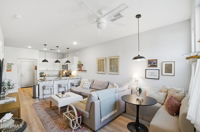 2282 E HIDALGO Avenue, Phoenix, AZ 85040