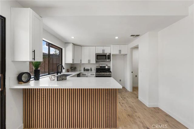 14456 Foothill Boulevard 43, Sylmar, CA 91342