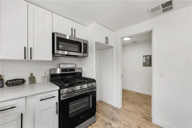 14456 Foothill Boulevard 43, Sylmar, CA 91342