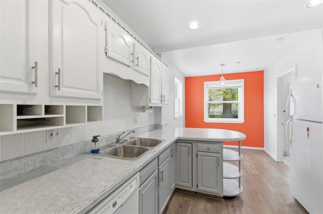 27033 Brush Street, Madison Heights, MI 48071