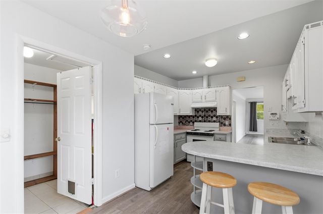27033 Brush Street, Madison Heights, MI 48071