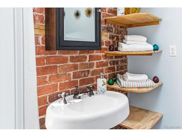 3845 Wolff St, Denver, CO 80212