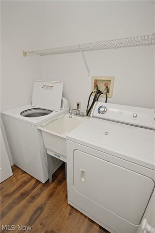 700 Hampton Circle 8, Aurora, OH 44202