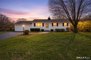 767 Ives Row, Cheshire, CT 06410