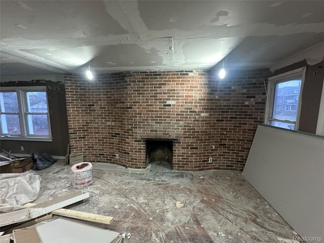 4017 Pingree Street, Detroit, MI 48204