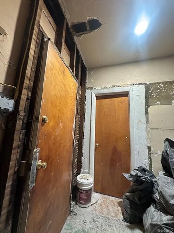 4017 Pingree Street, Detroit, MI 48204