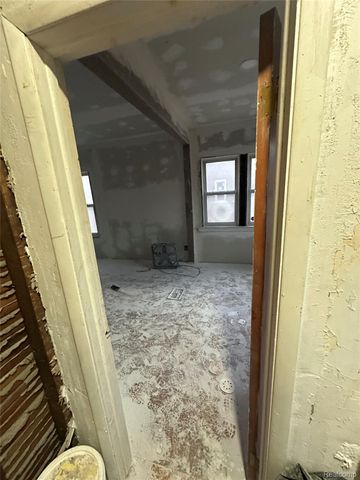 4017 Pingree Street, Detroit, MI 48204