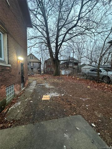 4017 Pingree Street, Detroit, MI 48204