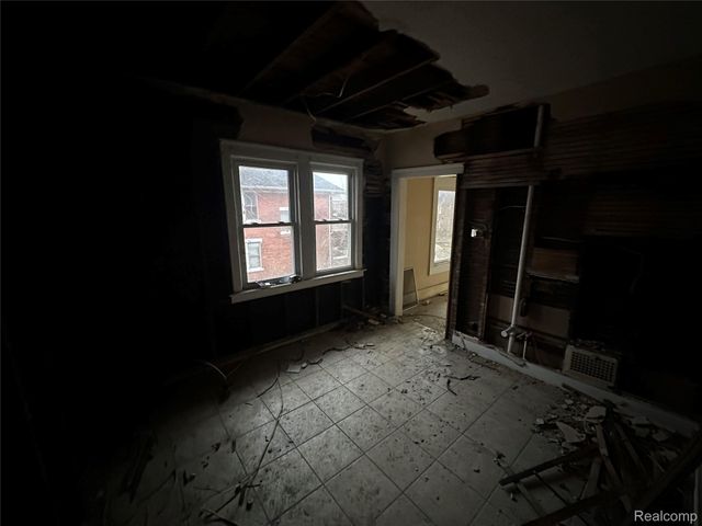 4017 Pingree Street, Detroit, MI 48204