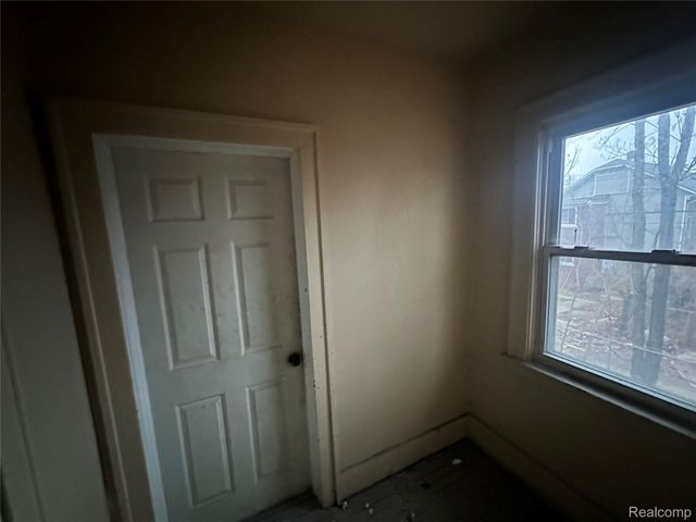 4017 Pingree Street, Detroit, MI 48204