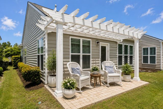 223 Waterfront Park Drive, Summerville, SC 29486
