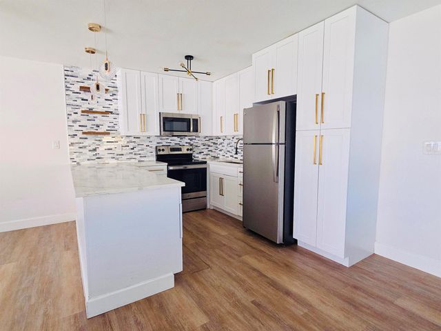 240 Horizons W 208, Boynton Beach, FL 33435