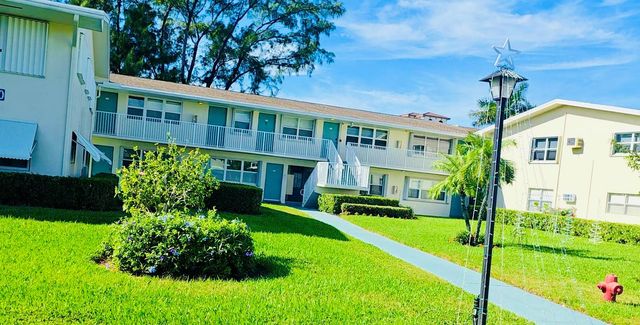240 Horizons W 208, Boynton Beach, FL 33435