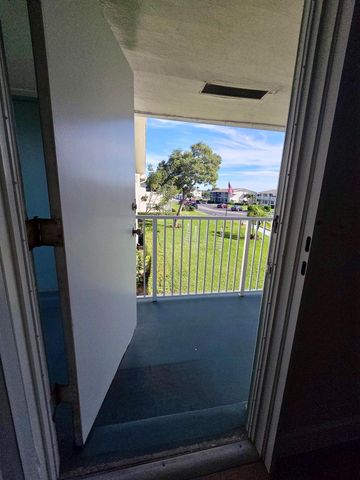 240 Horizons W 208, Boynton Beach, FL 33435