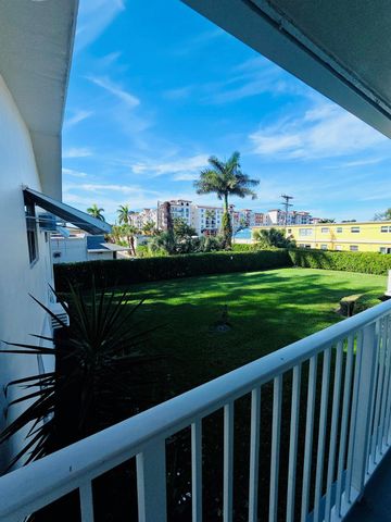 240 Horizons W 208, Boynton Beach, FL 33435