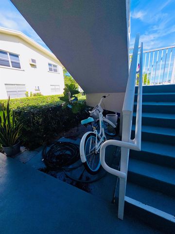 240 Horizons W 208, Boynton Beach, FL 33435