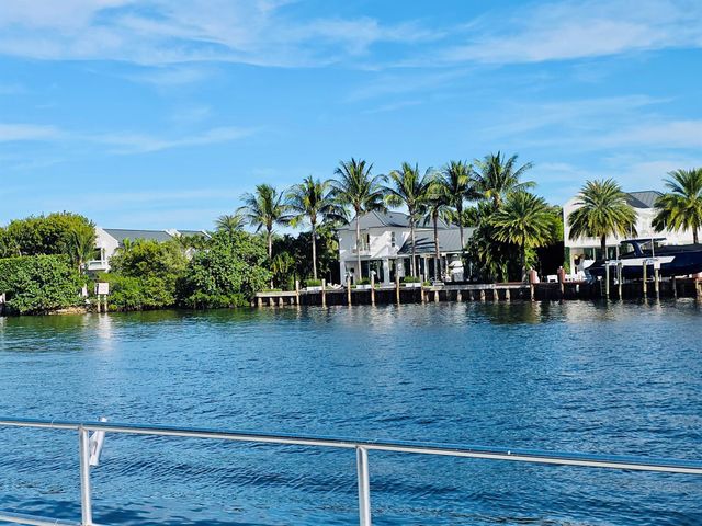 240 Horizons W 208, Boynton Beach, FL 33435