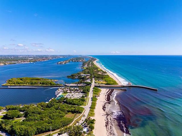 240 Horizons W 208, Boynton Beach, FL 33435