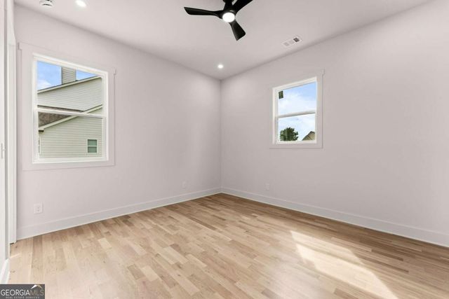 5746 Avalon Commons Way, Clermont, GA 30527