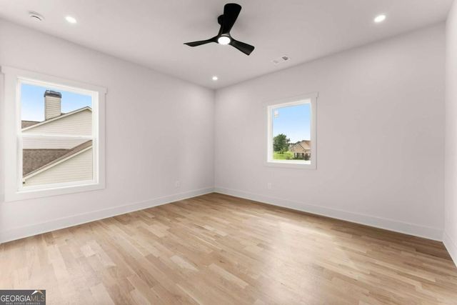 5746 Avalon Commons Way, Clermont, GA 30527