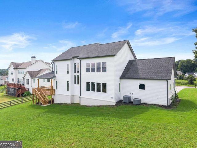 5746 Avalon Commons Way, Clermont, GA 30527