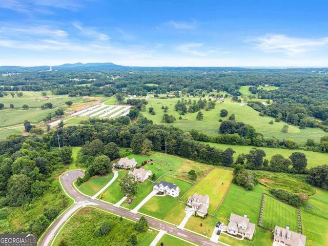 5746 Avalon Commons Way, Clermont, GA 30527