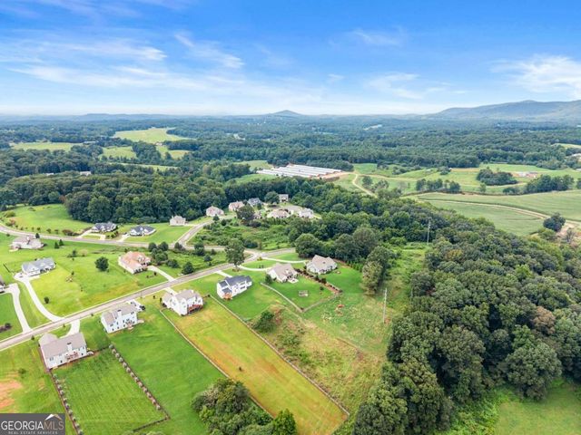 5746 Avalon Commons Way, Clermont, GA 30527