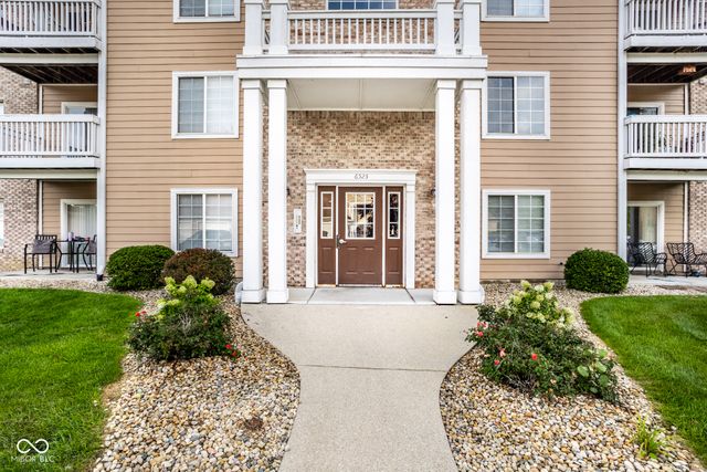 6525 Emerald Hill Court 205, Indianapolis, IN 46237