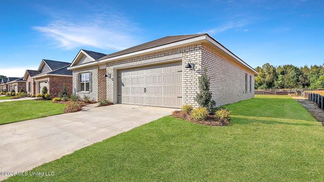 328 Cedar Crest Drive, Pearl, MS 39208