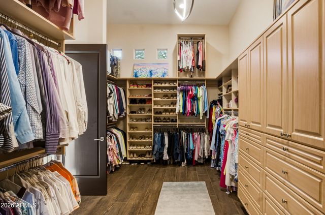 10664 E MONUMENT Drive, Scottsdale, AZ 85262