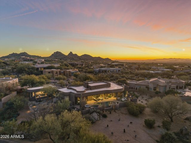 10664 E MONUMENT Drive, Scottsdale, AZ 85262