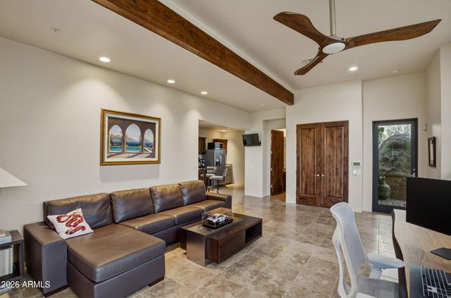 10664 E MONUMENT Drive, Scottsdale, AZ 85262