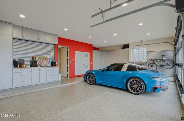 10664 E MONUMENT Drive, Scottsdale, AZ 85262