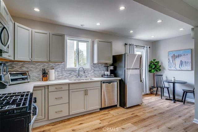 323 Culver Boulevard, Playa Del Rey, CA 90293