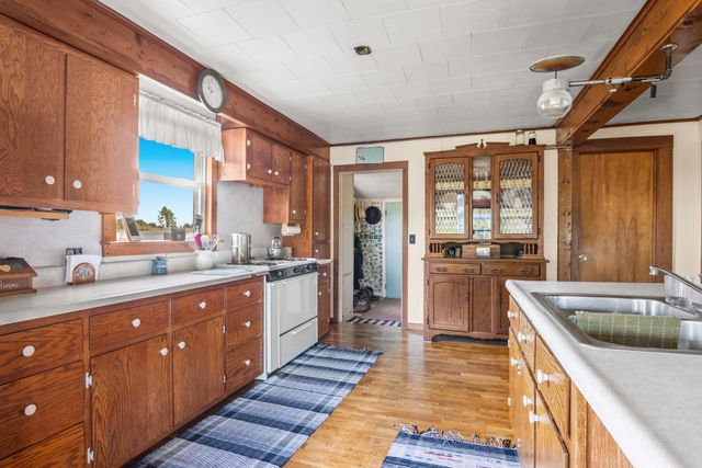 14654 190th Avenue, Leroy, MI 49655