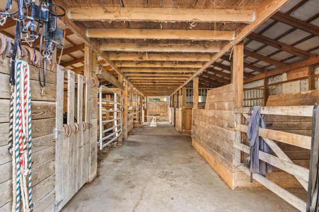 14654 190th Avenue, Leroy, MI 49655