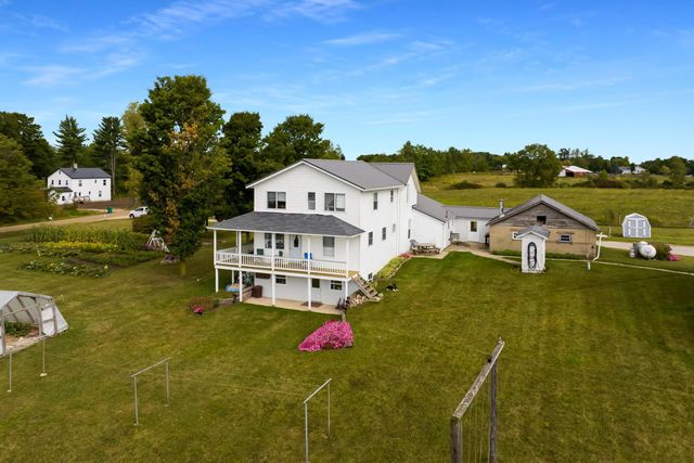 14654 190th Avenue, Leroy, MI 49655