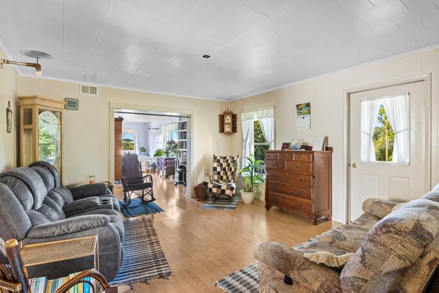 14654 190th Avenue, Leroy, MI 49655