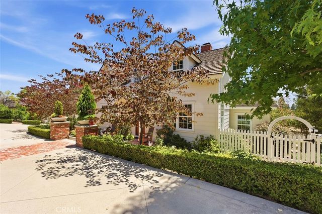 19140 La Pradera, Yorba Linda, CA 92886
