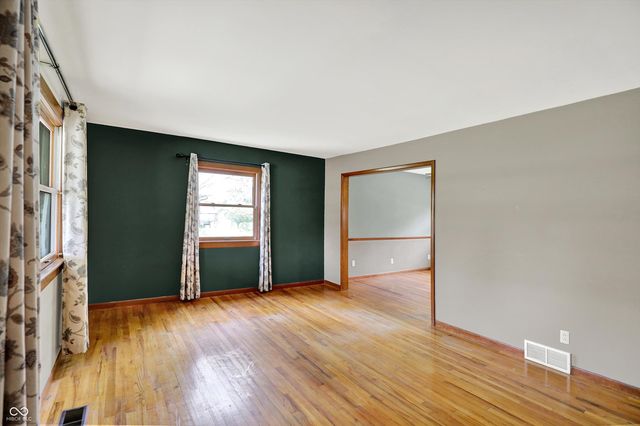 5293 Green Hills Drive, Brownsburg, IN 46112
