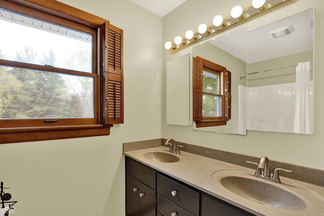 5293 Green Hills Drive, Brownsburg, IN 46112