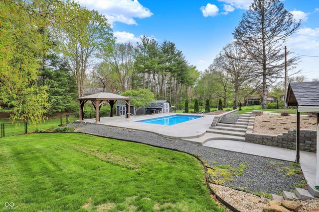 5293 Green Hills Drive, Brownsburg, IN 46112