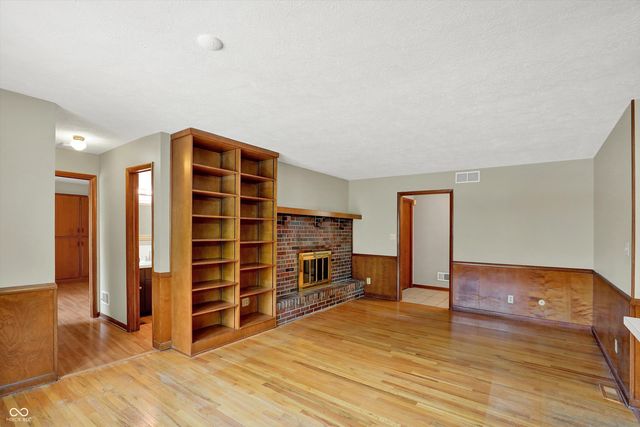 5293 Green Hills Drive, Brownsburg, IN 46112