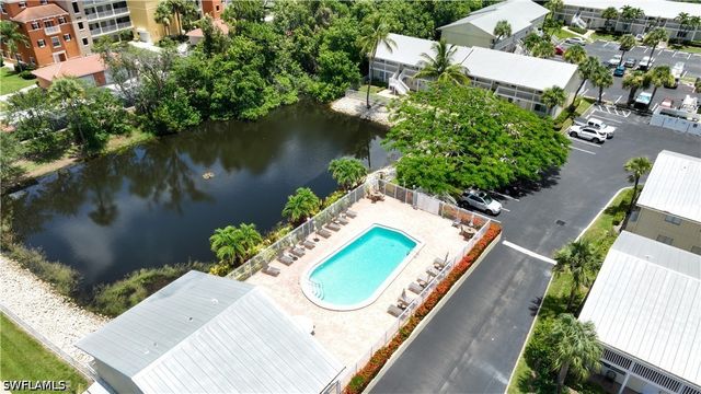 4621 Bayshore DR Q3, Naples, FL 34112
