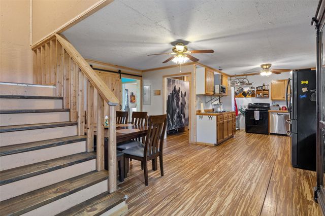 3210 County Rd 226, Giddings, TX 78942