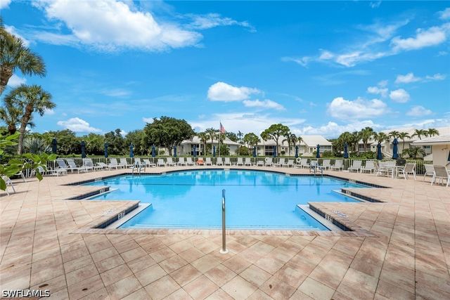 788 Willowbrook DR 502, Naples, FL 34108