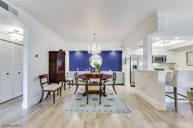 788 Willowbrook DR 502, Naples, FL 34108