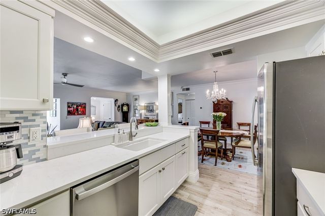 788 Willowbrook DR 502, Naples, FL 34108